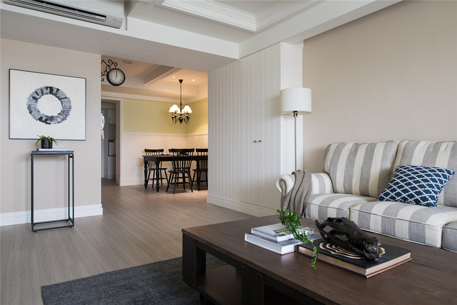 j9九游会(中国)官方网站
分享如何才能装修出一个舒服的卧室 j9九游会(中国)官方网站
分享如何才能装修出一个舒服的卧室